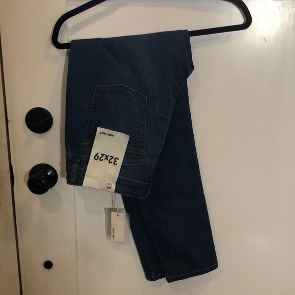 Warp and Weft jeans - Picture 2 of 2